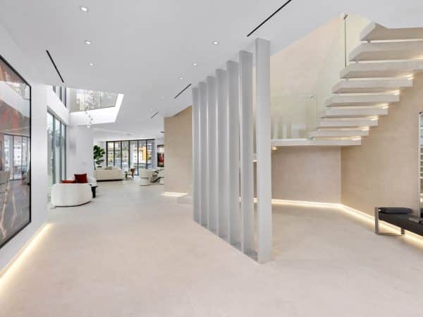 Foyer 1
