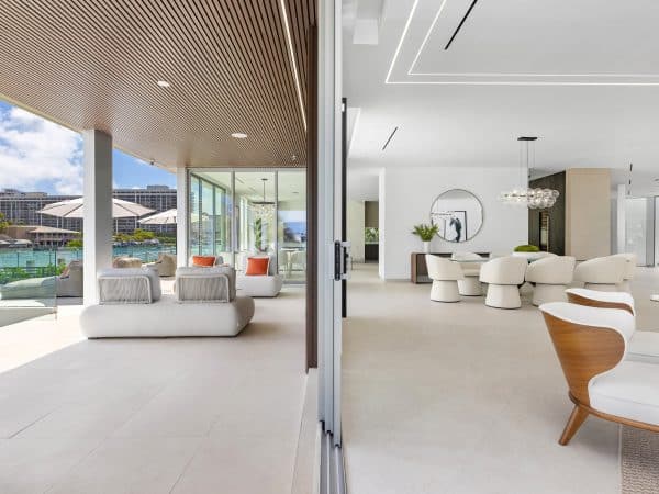 Living Area 2