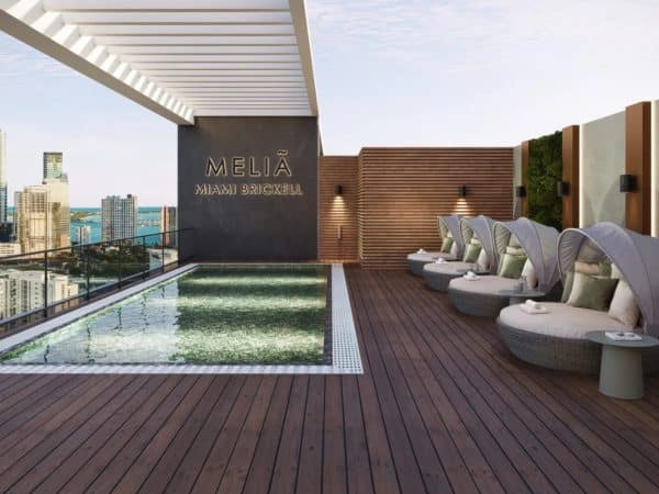 imgi_51_POOL-MELIA-1536x999